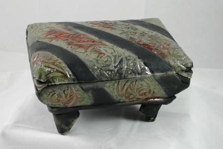 Pillow Box - Raku