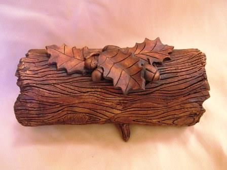Lidded Log