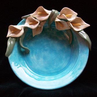 Blue Plae with White Calla Lilies